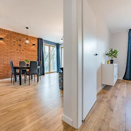 Апартаменты Glow Apartments, Dolny *