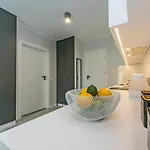 Glow Apartments, Dolny *
