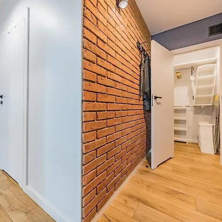 Glow Apartments, Dolny Apartment *