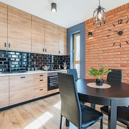 Glow Apartments, Dolny *