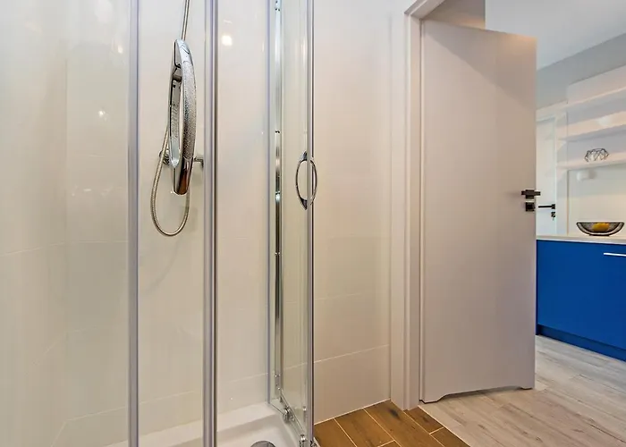 Glow Apartments, Dolny *