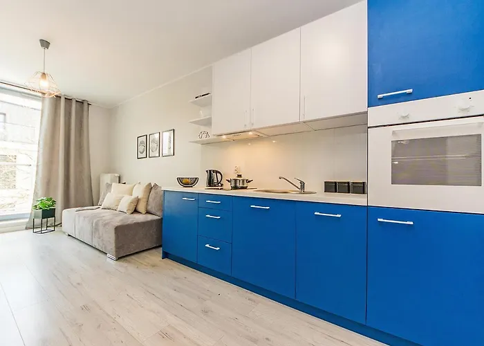 Апартаменты Glow Apartments, Dolny