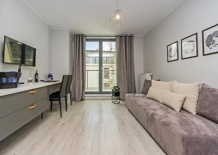 Апартаменты Glow Apartments, Dolny